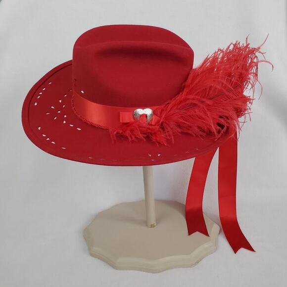 Vintage Nancy Hughes Hat Co Red Wool Satin Ribbon Bow Feather Lazer Cut 7-1/8 - Picture 1 of 12